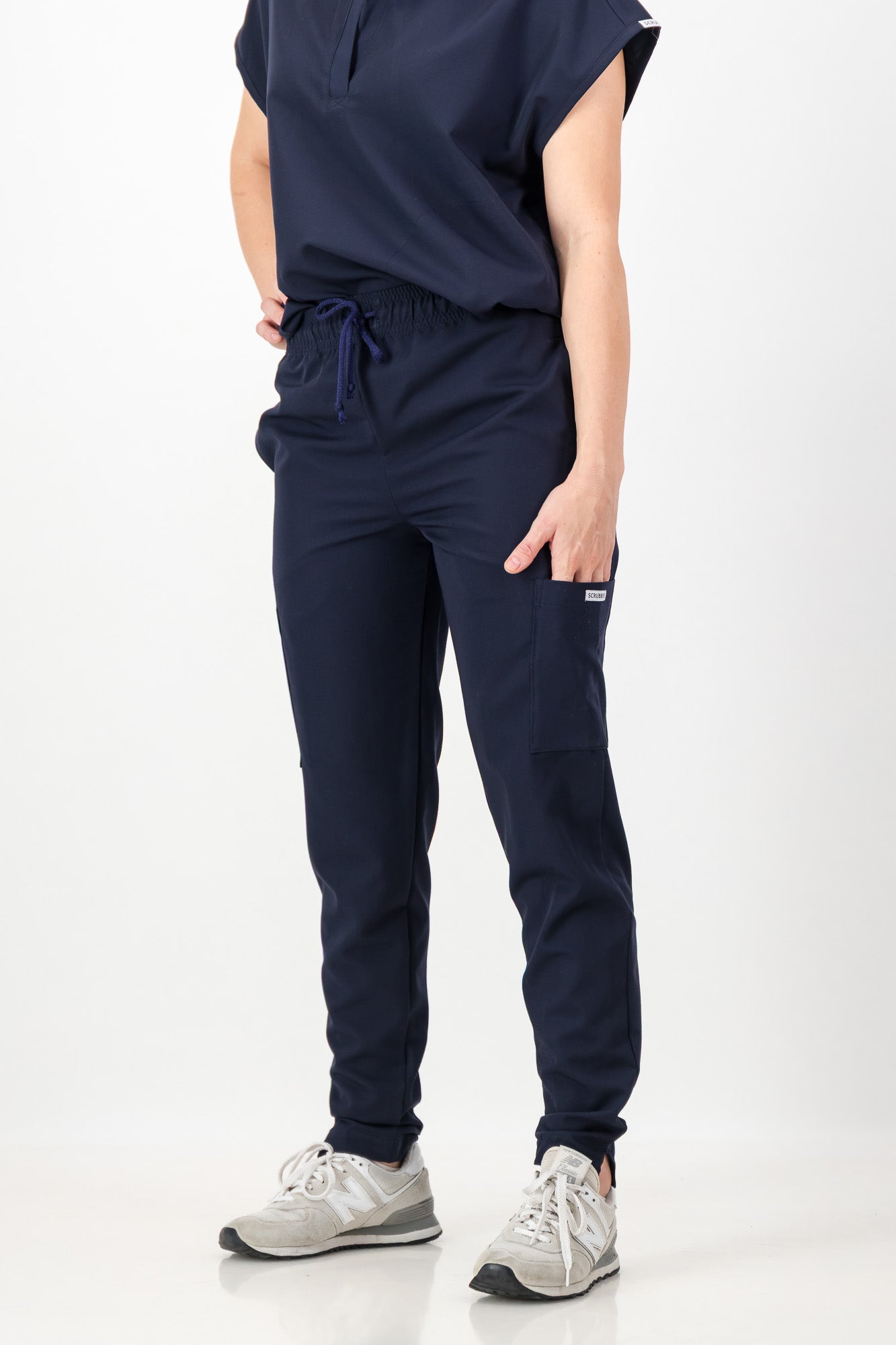 Élevé Slim Pants